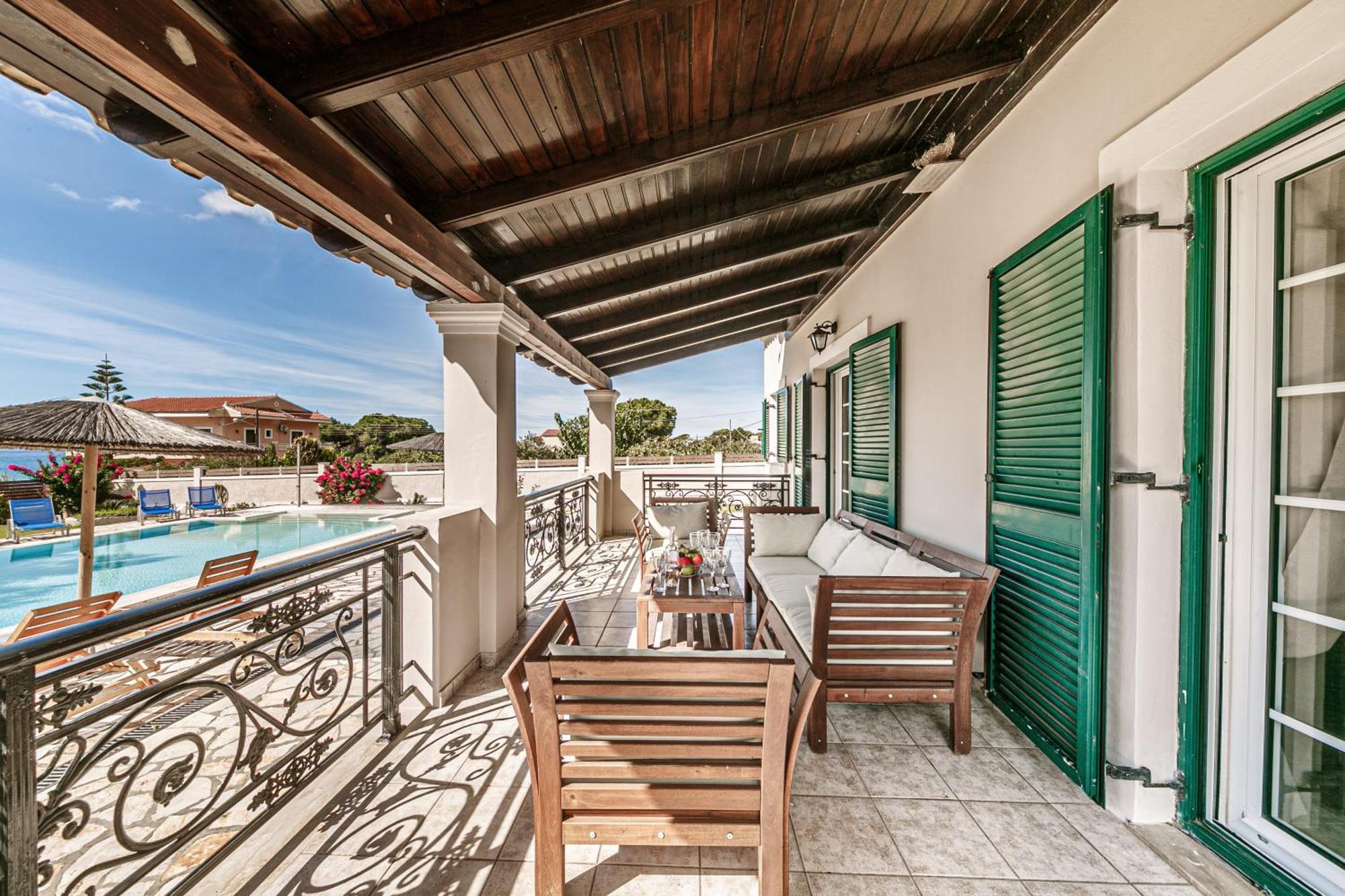 Skidi Beach House Ágios Matthaíos المظهر الخارجي الصورة