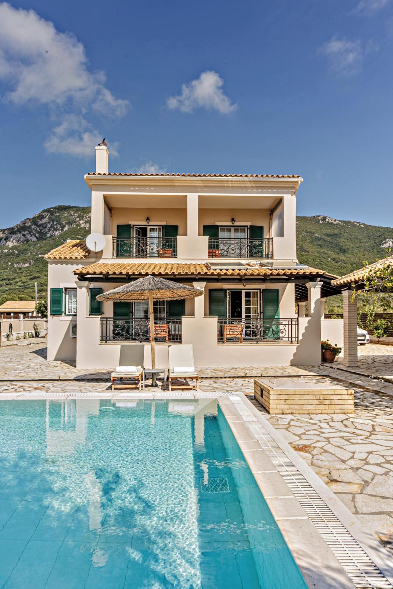 Skidi Beach House Ágios Matthaíos المظهر الخارجي الصورة